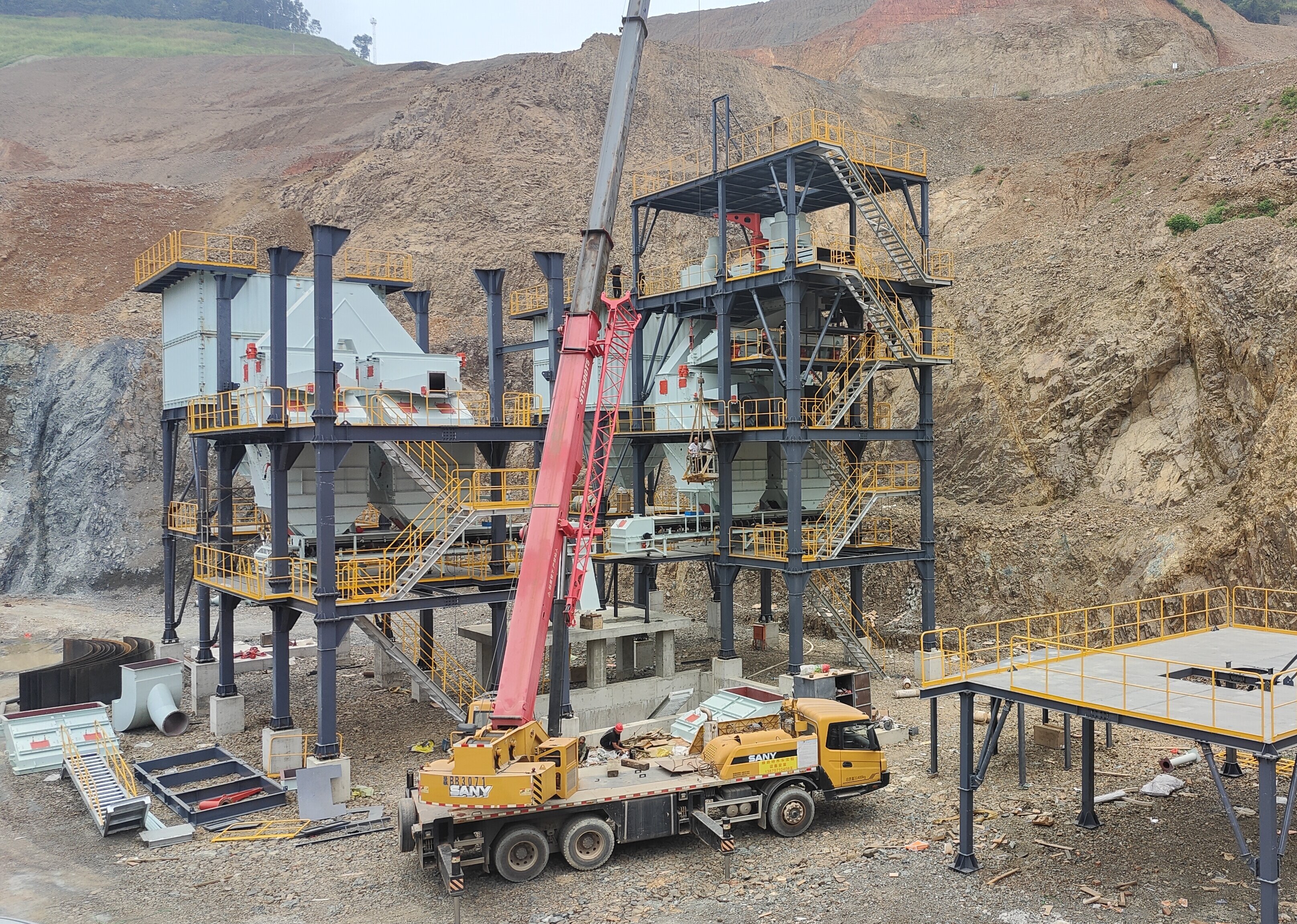 干法制砂樓 VS 水洗砂，誰才是機(jī)制砂生產(chǎn)的未來之星？